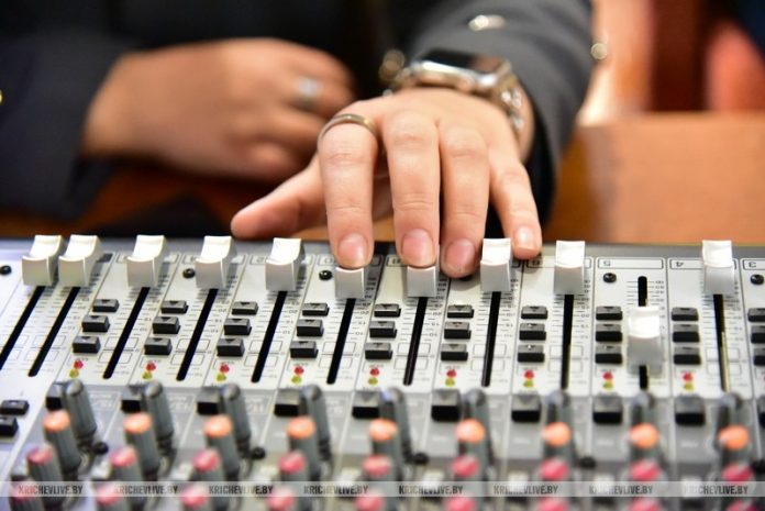 Белорусскому радио 100 лет Белорусскому радио 100 лет