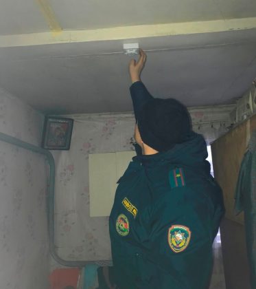 Безопасность прежде всего: рейд МЧС по домам в Кричеве