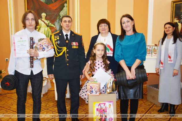 В Кричеве состоялось награждение победителей районного этапа конкурса «Письмо Деду Морозу»