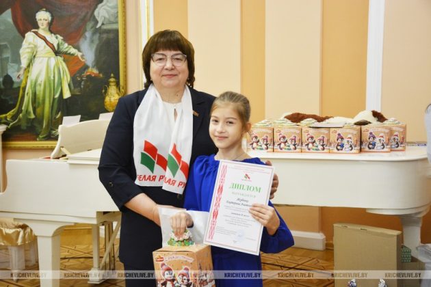 В Кричеве состоялось награждение победителей районного этапа конкурса «Письмо Деду Морозу»