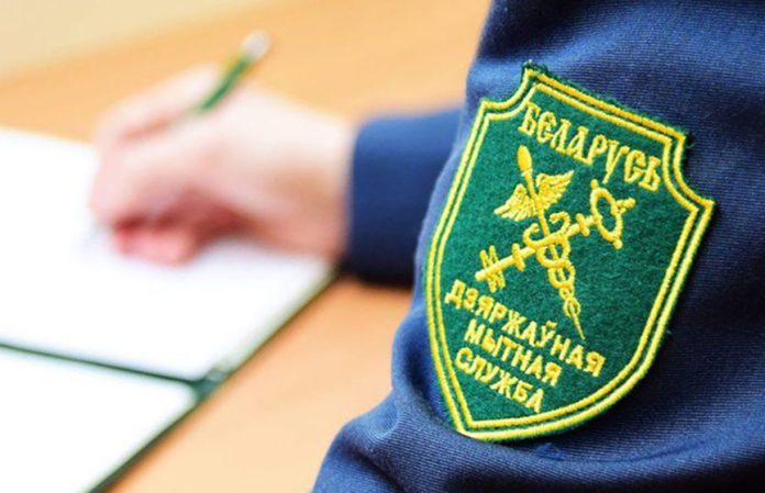 Можно ли физлицу ввезти из-за границы в Беларусь фейерверки, пояснили в ГТК
