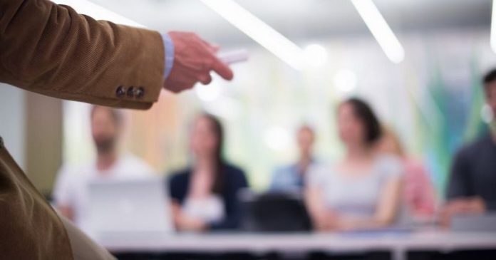 Профилактика ВИЧ-инфекции: важные вопросы обсудили медики и молодежь Кричева Профилактика ВИЧ-инфекции: важные вопросы обсудили медики и молодежь Кричева