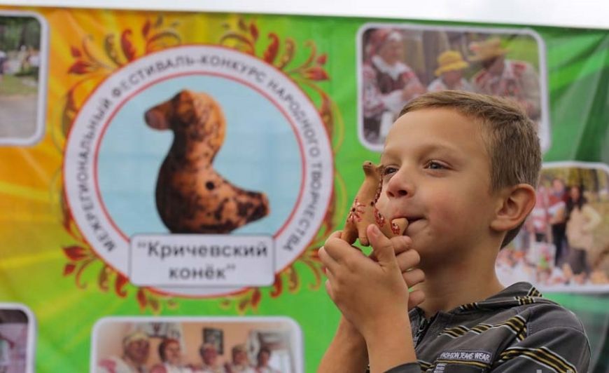 Наши свистульки есть на всех континентах, даже в Антарктиде. Как в Кричеве воссоздают традицию предков