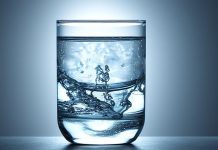 Китайцы научились делать воду из воздуха