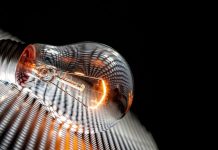 Как подобрать освещение для комнаты: ключевые параметры