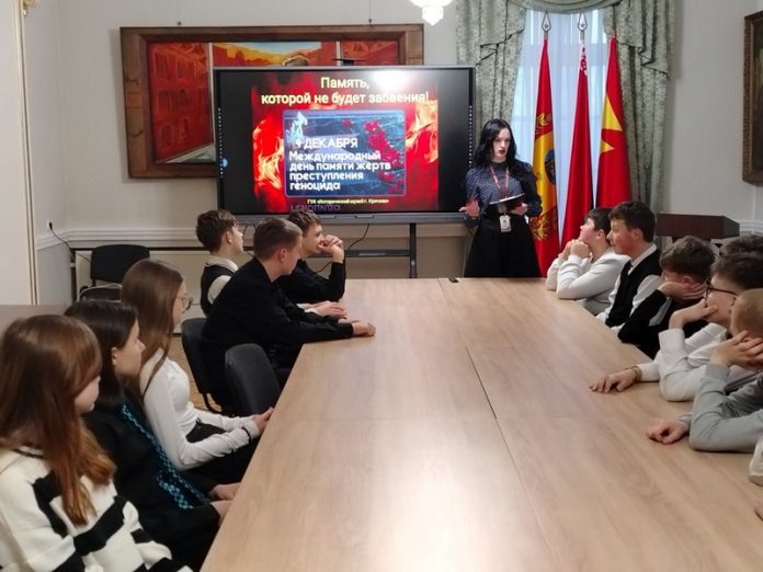 Память, которой не будет забвения: молодежь Кричева вспоминает жертв геноцида Память, которой не будет забвения: молодежь Кричева вспоминает жертв геноцида