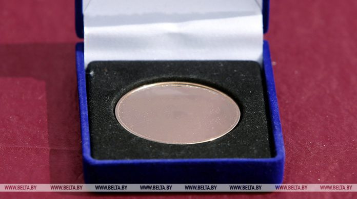 Производство монет из драгоценных металлов планируют расширить в Беларуси