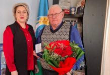 Михаил Малашенко удостоен высокой награды за вклад в развитие сельского хозяйства Михаил Малашенко удостоен высокой награды за вклад в развитие сельского хозяйства
