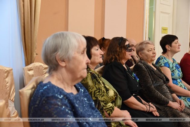 В Кричеве прошел бал для представителей серебряного возраста