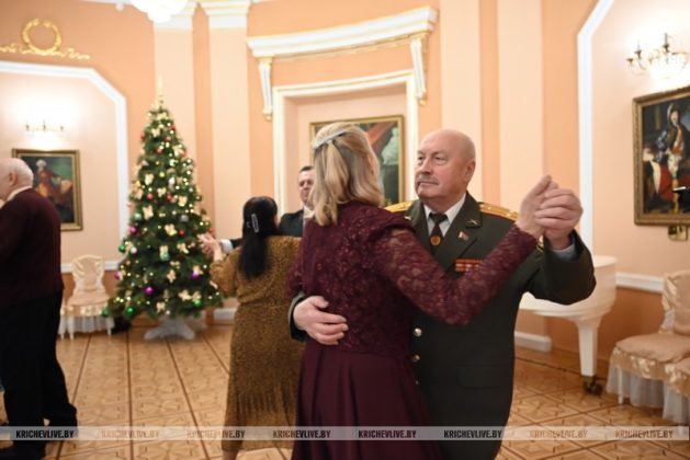 В Кричеве прошел бал для представителей серебряного возраста