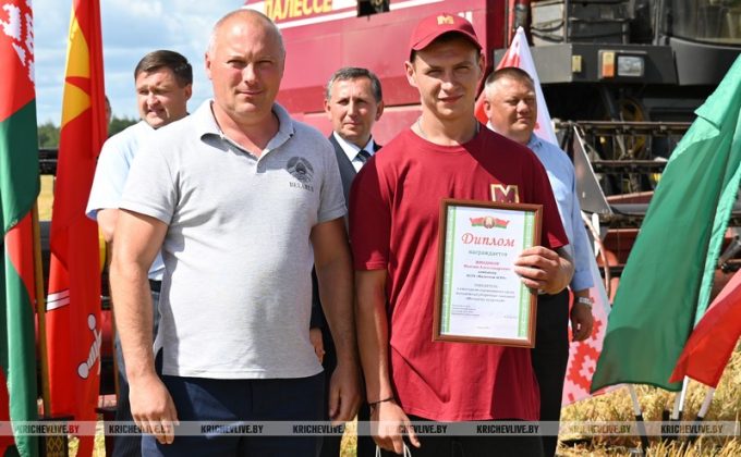 Трудовая династия кричевлян Жмодиковых: от отца к сыну