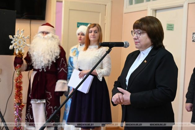 С благодарностью и уважением: руководство района поздравило пациентов БСУ с Рождеством