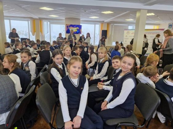 Команда «Огонек» из Кричева завоевала третье место на областном этапе «Большой октябрятской игры»