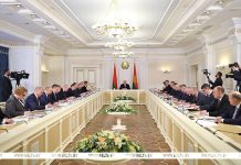 Лукашенко о перспективах Витебской области: нужен пошаговый антикризисный план
