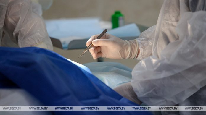Пьяный пассажир поезда Витебск-Минск ударил попутчика ножом в шею, пострадавший в реанимации Пьяный пассажир поезда Витебск-Минск ударил попутчика ножом в шею, пострадавший в реанимации