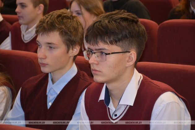 Вместе против наркотиков: школьники и эксперты за здоровый образ жизни