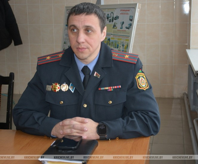 Цифровая безопасность, семейный лад и зимние дороги: о чем говорил первый заместитель начальника Кричевского РОВД с трудовым коллективом