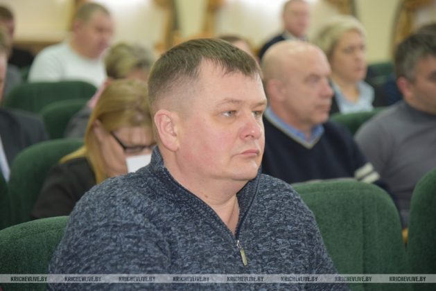 Кричевский райисполком утвердил меры по подготовке организаций к весенне-полевым работам