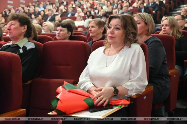 Лучших тружеников сегодня чествовали в Кричеве