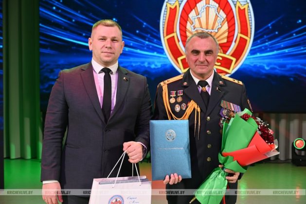 Профессия по зову сердца: в Кричеве поздравили стражей порядка