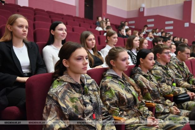 Профессия по зову сердца: в Кричеве поздравили стражей порядка