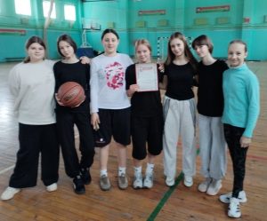 Турнир по баскетболу среди школьников прошел в Кричеве
