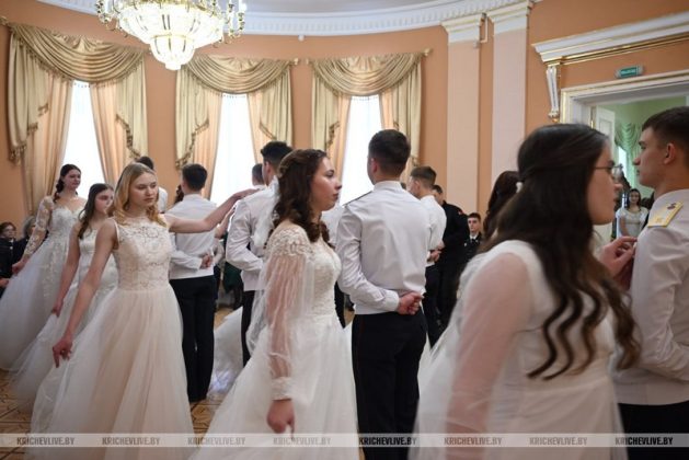 В Кричеве прошел курсантский бал