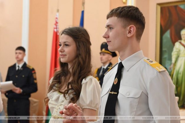 В Кричеве прошел курсантский бал