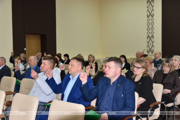 В Кричеве прошла сессия районного Совета депутатов