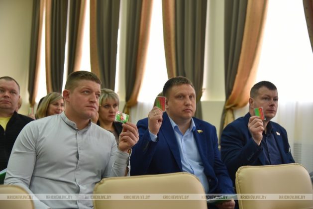 В Кричеве прошла сессия районного Совета депутатов