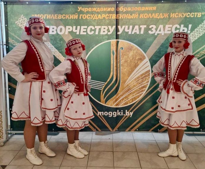 Юные артисты из Кричева завоевали высокие награды на вокальном конкурсе в Могилеве