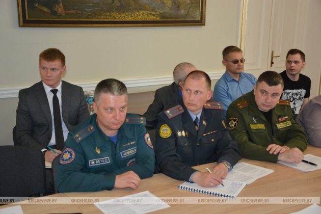 В Кричевском районе обсудили меры по обеспечению безопасности дорожного движения