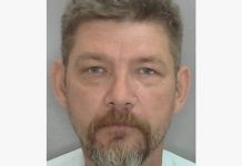 Находящийся в розыске россиянин расстрелял полицейских и скрылся