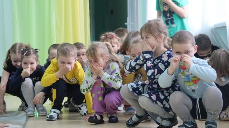Детям о пожарной безопасности в игровой форме: спасатели Кричева объяснили главные правила