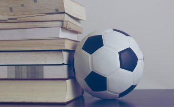 Кричевские футболистки попали в «Антологию белорусского футбола» Кричевские футболистки попали в «Антологию белорусского футбола»