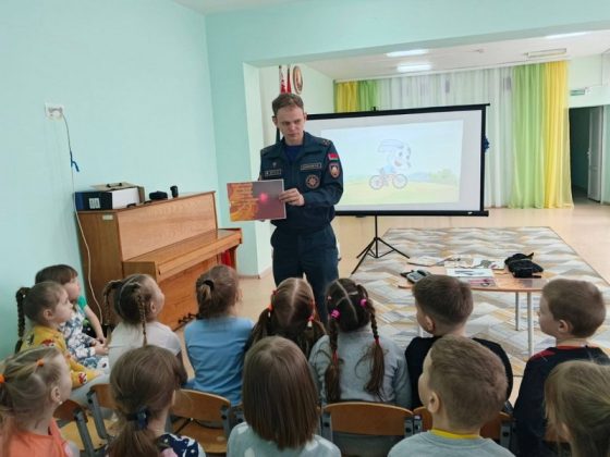 Детям о пожарной безопасности в игровой форме: спасатели Кричева объяснили главные правила