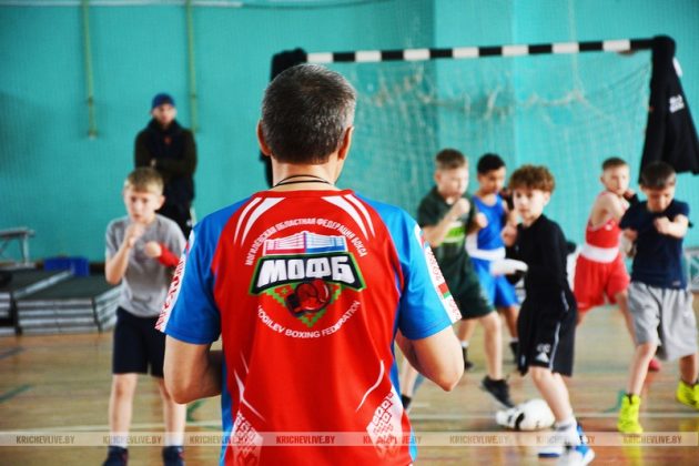 104 юных  боксера из  шести городов встретились на спарринге в Кричеве