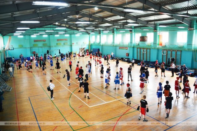 104 юных  боксера из  шести городов встретились на спарринге в Кричеве