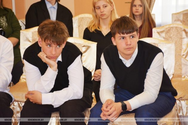 В Кричеве состоялась встреча с российскими писателями-фантастами