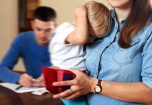 Кричевский участковый разъяснил, что грозит за уклонение от алиментов Кричевский участковый разъяснил, что грозит за уклонение от алиментов