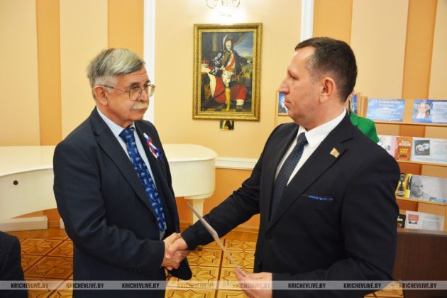 В Кричеве состоялась встреча с российскими писателями-фантастами