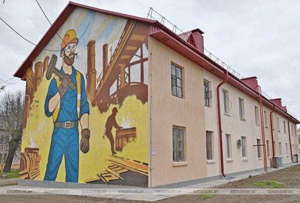 Три тематических мурала украсили Кричев