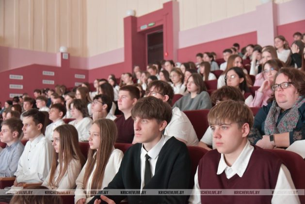 В Кричеве прошла «Ярмарка целевой подготовки» для старшеклассников