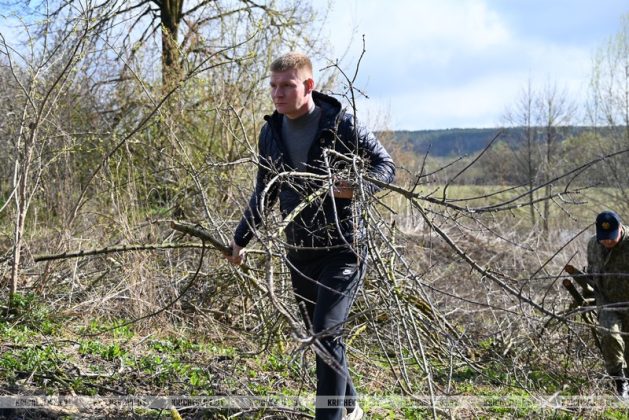 Кричевляне присоединились к республиканскому субботнику