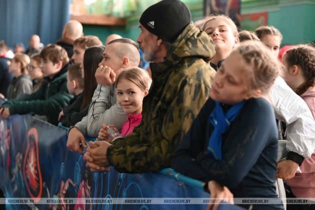 В Кричеве проходит международный турнир по вольной борьбе