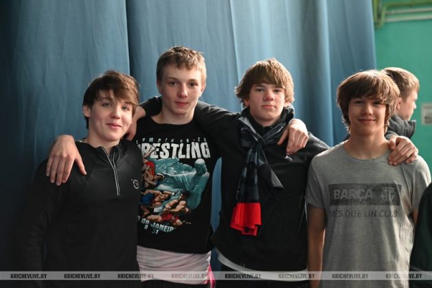 В Кричеве проходит международный турнир по вольной борьбе