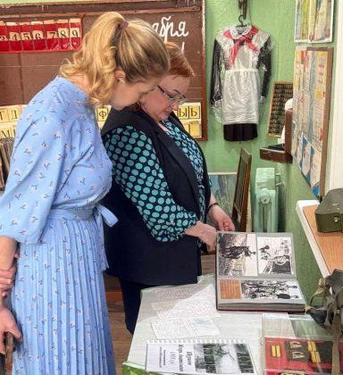 Известная российская актриса Олеся Фаттахова встретилась с кричевскими школьниками