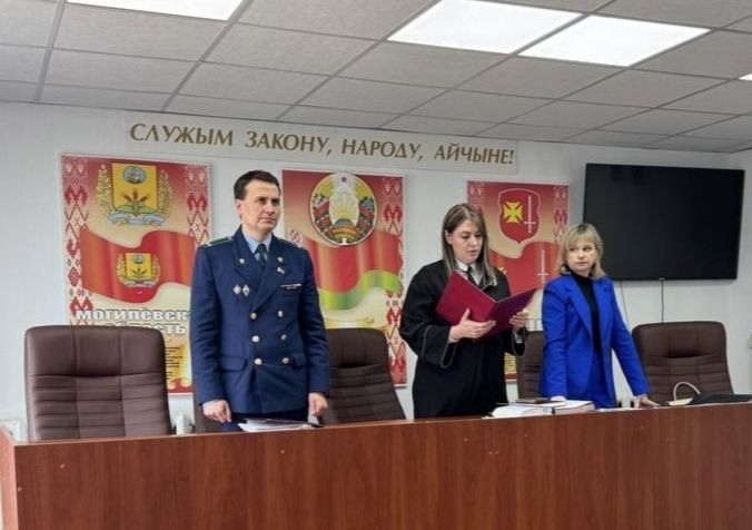 Кричевлянин напугал друзей поджогом: заплатит штраф 2250 рублей Кричевлянин напугал друзей поджогом: заплатит штраф 2250 рублей