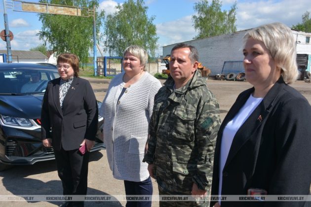Праздник на колесах: как в Кричевском районе чествовали героев весенней страды