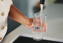 Вредно ли пить холодную воду? Ответила нутрициолог